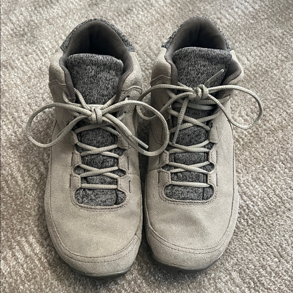 Merrell Women’s Tan Walking Shoes